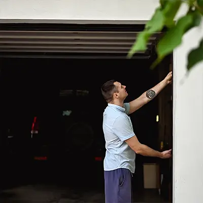 Installation de rideau métallique à Lyon – Dépannage 24